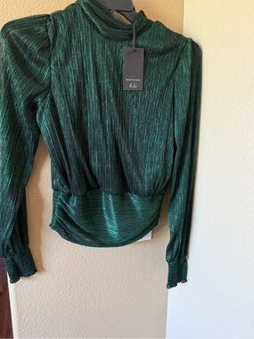 Green Emerald Metallic Mock Neck Long-Sleeve Top